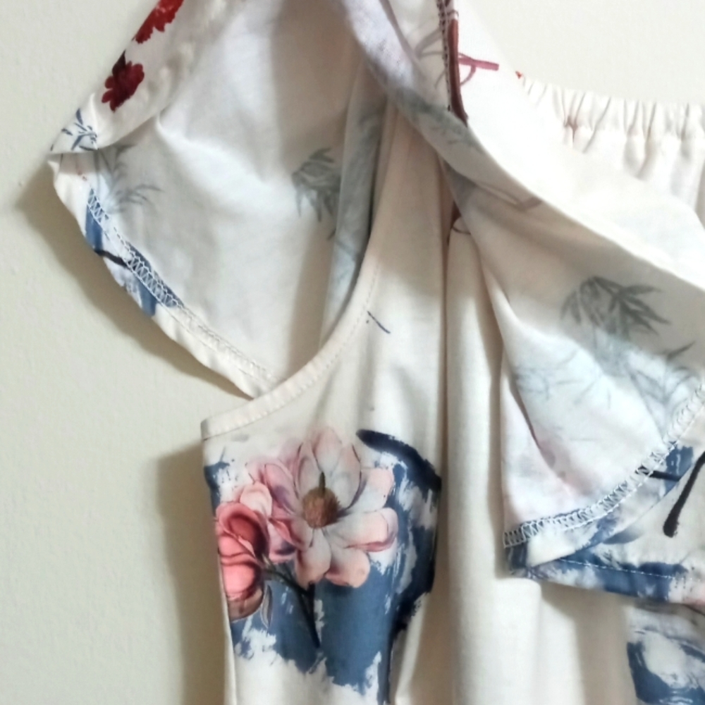 Floral White Ruffle off the shoulder  top XL - Picture 5 of 9
